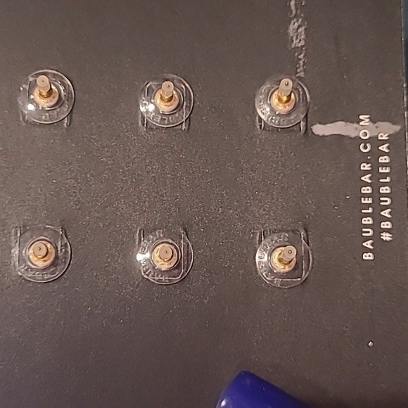 Party Earrings set - Picture 4 of 4